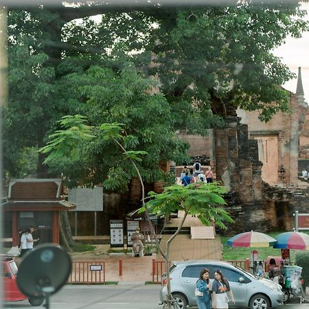 Yimwhan House 01, Wat Ratchaburana Phra Nakhon Si Ayutthaya Esterno foto